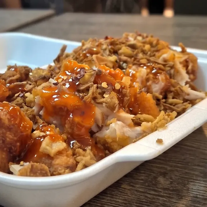 Le Crousty spicy, sauce piquante